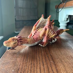 A dragon from Universal Studios! Like new condition, never been played with.